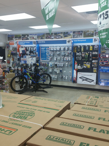 Truck Rental Agency «U-Haul Moving & Storage of Goldenrod», reviews and photos, 508 N Goldenrod Rd, Orlando, FL 32807, USA