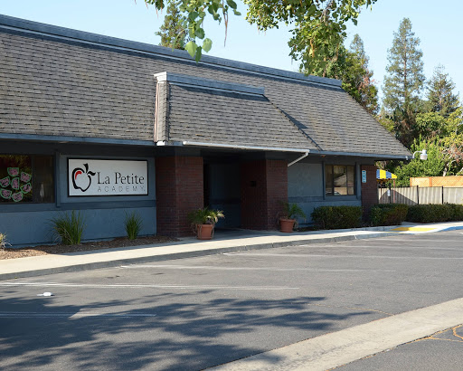 Day Care Center «La Petite Academy of Fresno, CA», reviews and photos, 999 E Teague Ave, Fresno, CA 93720, USA