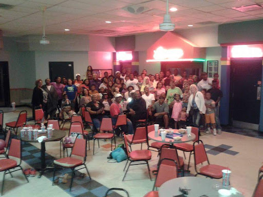 Bowling Alley «Oil Bowl Lanes», reviews and photos, 1102 W Cotton St, Longview, TX 75604, USA