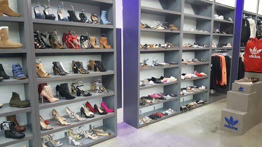 Shoe Store «Shiekh Shoes», reviews and photos, 2018 Galleria at Tyler, Riverside, CA 92503, USA