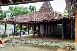 Balai Desa Made image