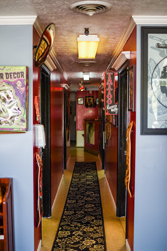 Tattoo Shop «Modern Age Tattoo Co», reviews and photos, 5369 N Dixie Hwy, Elizabethtown, KY 42701, USA