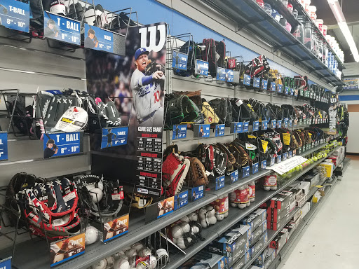 Sporting Goods Store «Big 5 Sporting Goods», reviews and photos, 2801 W Nob Hill Blvd, Yakima, WA 98902, USA