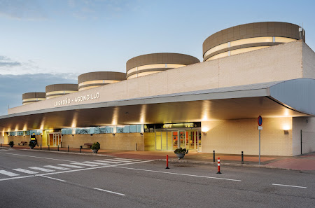 Aeropuerto de Logroño-Agoncillo (RJL) Ctra. Logroño-Zaragoza (N-232), s/n, 26160 Agoncillo, La Rioja, España