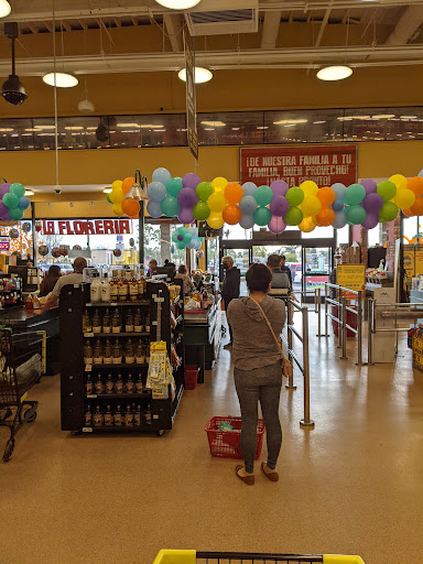 Grocery Store «Northgate Gonzalez Markets», reviews and photos, 230 N Harbor Blvd, Santa Ana, CA 92703, USA