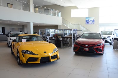 Toyota Dealer «Elgin Toyota», reviews and photos, 1600 W Lake St, Streamwood, IL 60107, USA