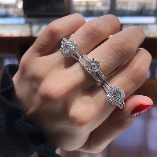 Jewelry Store «Jean Pierre Jewelers», reviews and photos, 21400 Ventura Blvd, Woodland Hills, CA 91364, USA