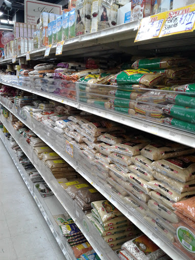 Supermarket «Sahar International Supermarket», reviews and photos, 4851 N Kedzie Ave, Chicago, IL 60625, USA