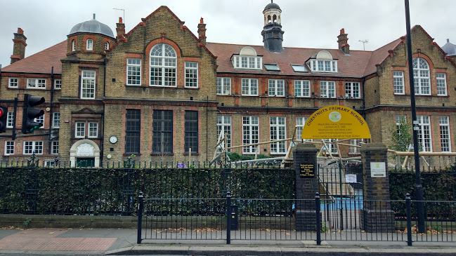 Chestnuts Primary School - School