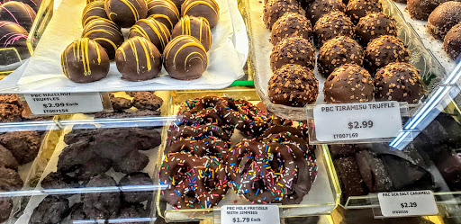 Liquor Store «Crown Wine & Spirits», reviews and photos, 1030 NE 15th Ave, Fort Lauderdale, FL 33304, USA