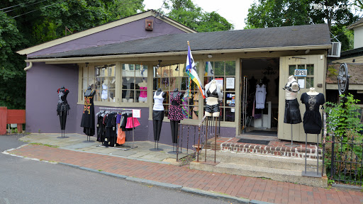 Clothing Store «Le Chateau Exotique Ltd», reviews and photos, 27 W Mechanic St # A, New Hope, PA 18938, USA
