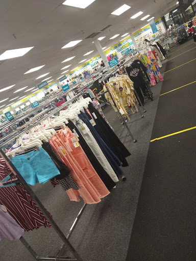 Clothing Store «Citi Trends», reviews and photos, 2131 Pleasant Hill Rd, Duluth, GA 30096, USA