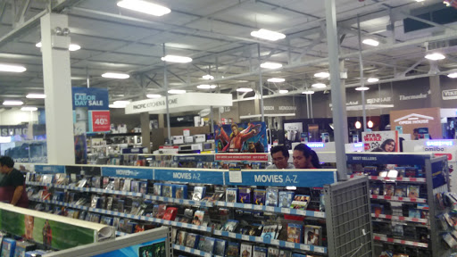 Electronics Store «Best Buy», reviews and photos, 5001 Northern Blvd, Long Island City, NY 11101, USA