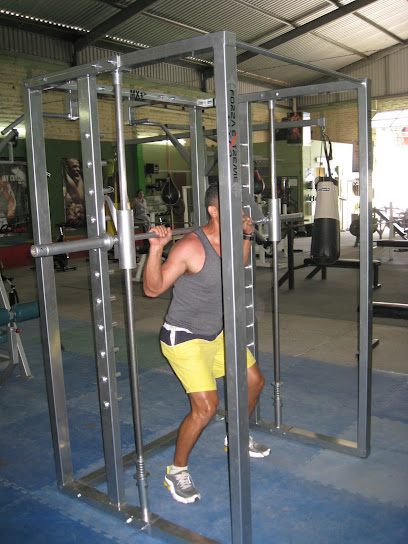 GUERRA FITNESS EQUIPMENT FABRICANTE DE EQUIPOS PARA GIMNASIOS