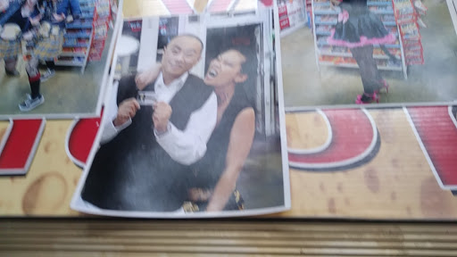 Liquor Store «Black & White Liquor», reviews and photos, 4051 San Pablo Ave, Emeryville, CA 94608, USA