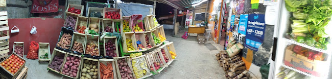 Opiniones de Frutas y verduras "La tuku" en Canelones - Tienda de ultramarinos
