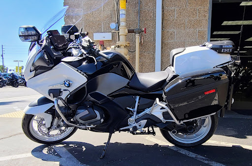 BMW Motorcycle Dealer «BMW Motorcycles of Riverside», reviews and photos, 7740 Indiana Ave, Riverside, CA 92504, USA