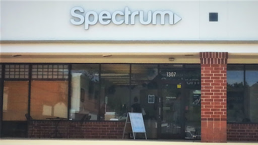 Internet Service Provider «Time Warner Cable», reviews and photos, 1307 NW Maynard Rd, Cary, NC 27513, USA