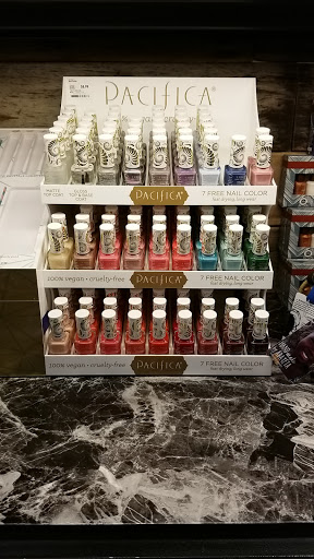 Grocery Store «Whole Foods Market», reviews and photos, 821 W Lancaster Ave, Wayne, PA 19087, USA