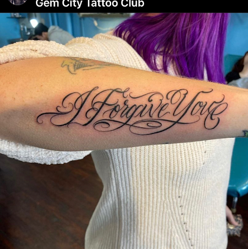 Tattoo Shop «Gem City Tattoo Club», reviews and photos, 436 E 5th St, Dayton, OH 45402, USA