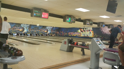 Bowling Alley «Fenton Lanes», reviews and photos, 3014 W Thompson Rd, Fenton, MI 48430, USA