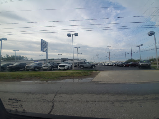 Car Dealer «Ed Tomko Chrysler Jeep Dodge, Inc.», reviews and photos, 33725 Walker Rd, Avon Lake, OH 44012, USA