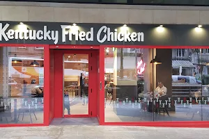 Restaurante KFC image