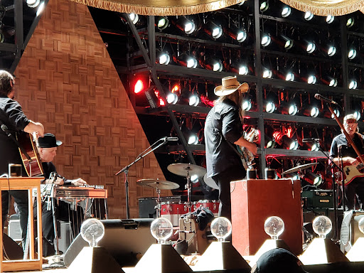 Live Music Venue «Hollywood Casino Amphitheatre - St. Louis», reviews and photos, 14141 Riverport Dr, Maryland Heights, MO 63043, USA