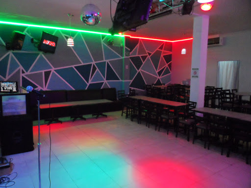 REVERZA Party Salon & Karaoke