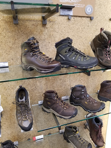 Camping Store «REI», reviews and photos, 189 Connecticut Ave, Norwalk, CT 06854, USA