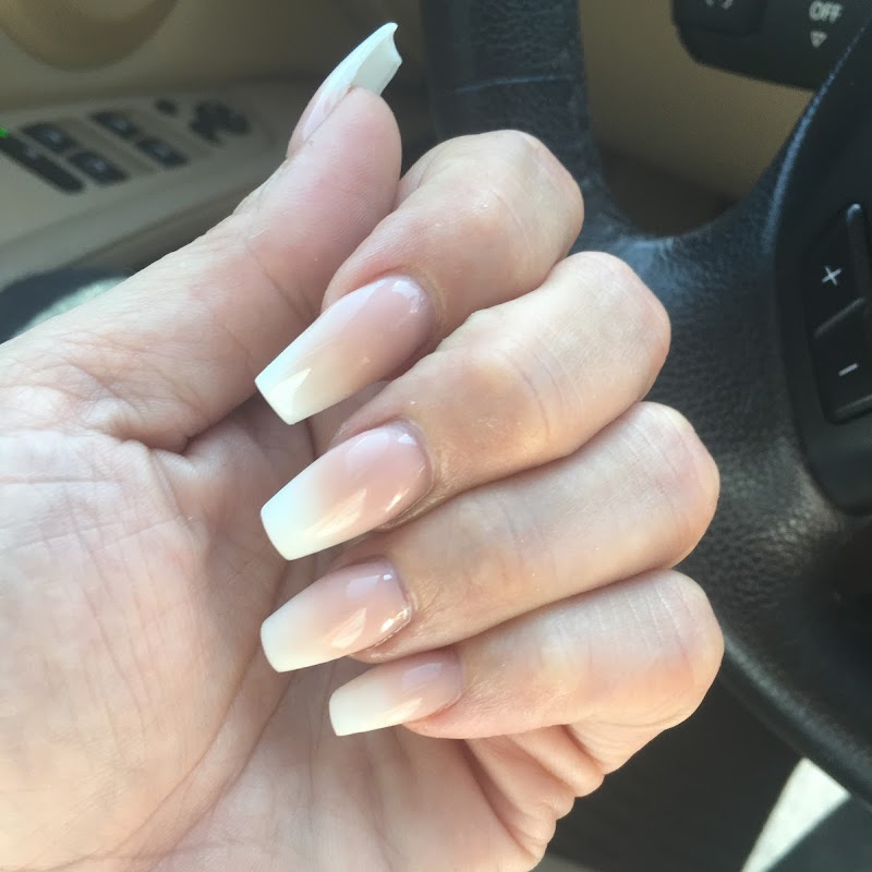 K & S Nails and Spa