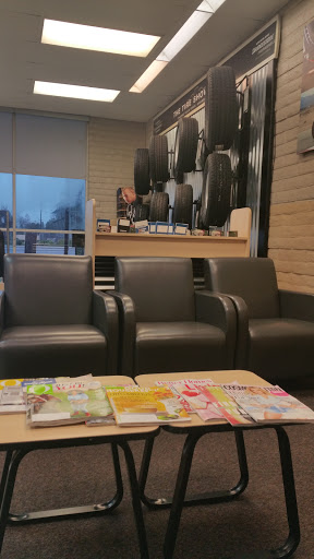 Tire Shop «Firestone Complete Auto Care», reviews and photos, 1736 S Mooney Blvd, Visalia, CA 93277, USA