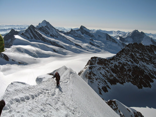 Outdoor Sports Store «Pro Ski and Mountain Service», reviews and photos, 108 W North Bend Way, North Bend, WA 98045, USA