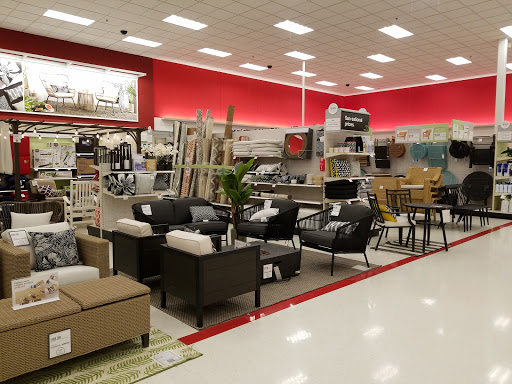 Department Store «Target», reviews and photos, 111 Pioneer Trail, Chaska, MN 55318, USA