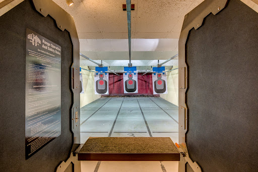 Gun Shop «Gold-N-Pawnd II - Gun Shop & Gun Range», reviews and photos, 5224 Mariner Blvd, Spring Hill, FL 34609, USA