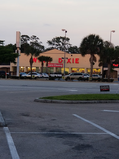 Grocery Store «Winn-Dixie», reviews and photos, 1850 N Tamiami Trail, North Fort Myers, FL 33903, USA