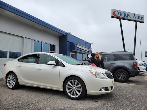 Used Car Dealer «McKee Auto», reviews and photos, 5095 NE 14th St, Des Moines, IA 50313, USA