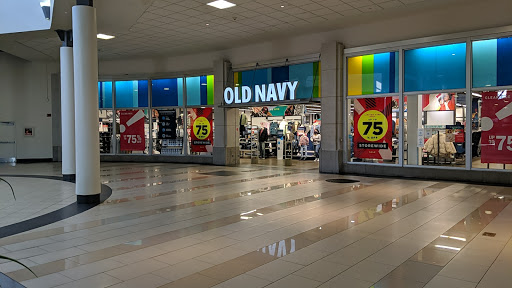 Clothing Store «Old Navy», reviews and photos, 180 NJ-35, Eatontown, NJ 07724, USA