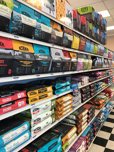 Pet Supply Store «Pet Pros - Renton», reviews and photos, 4700 NE 4th St, Renton, WA 98059, USA