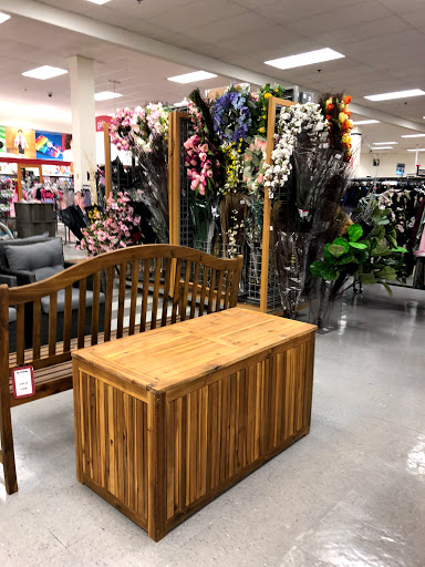 Department Store «T.J. Maxx», reviews and photos, 99 Gateway Dr, Mechanicsburg, PA 17055, USA