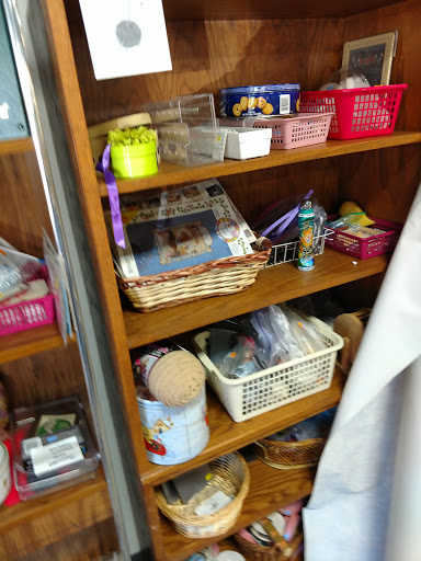 Thrift Store «Freedom Treasures Resale Store», reviews and photos, 7570 Cooley Lake Rd, Waterford Twp, MI 48327, USA