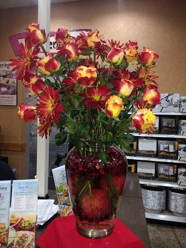 Shopping Mall «The Shops at Stonewall», reviews and photos, 8297 Stonewall Shops Square, Gainesville, VA 20155, USA