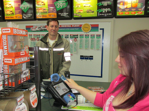 Truck Rental Agency «U-Haul Moving & Storage of Etna», reviews and photos, 1027 William Flinn Hwy, Glenshaw, PA 15116, USA