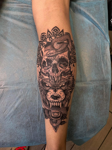 Explore sister tattoos ideas, creative tattoo ideas in Jacksonville, available at American Tattoo Society of Jacksonville