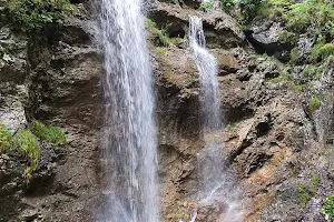 Kleiner Wasserfall Wallgau image