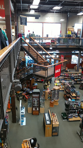 Camping Store «REI», reviews and photos, 3334 W Friendly Ave #140, Greensboro, NC 27410, USA