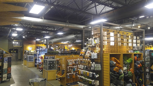 Camping Store «REI», reviews and photos, 1590 Leucadia Blvd, Encinitas, CA 92024, USA