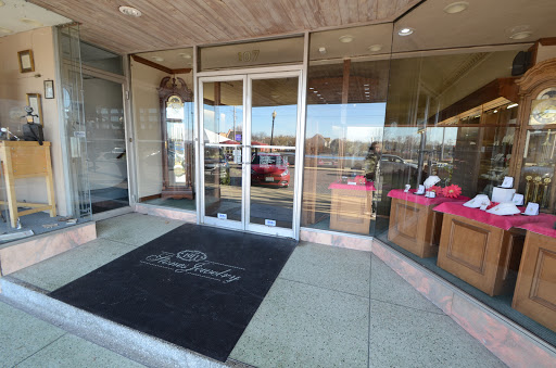 Jeweler «Stones Jewelry», reviews and photos, 107 W Front St, Wheaton, IL 60187, USA