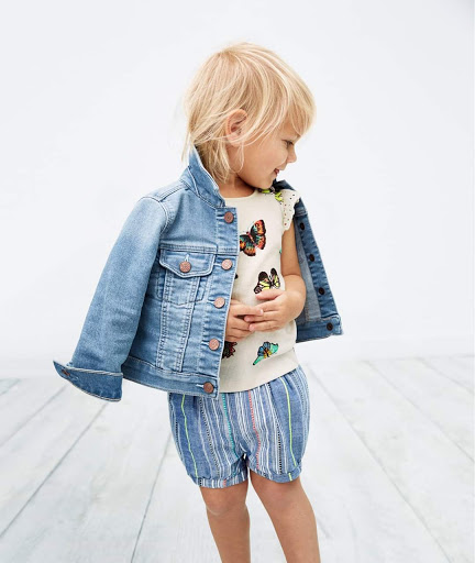 Clothing Store «Gap Outlet», reviews and photos, 423 86th St, Brooklyn, NY 11209, USA