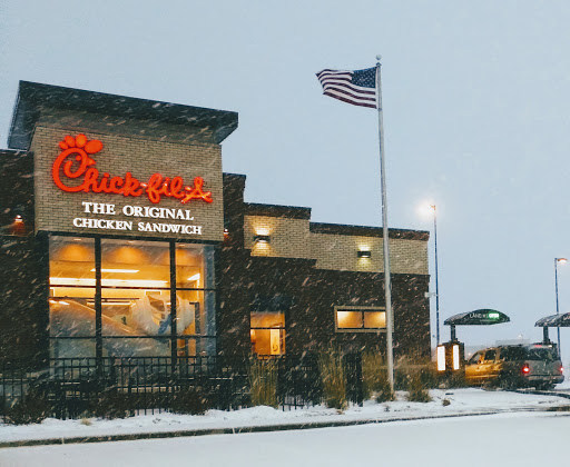 Fast Food Restaurant «Chick-fil-A», reviews and photos, 11820 Fountains Way, Maple Grove, MN 55369, USA